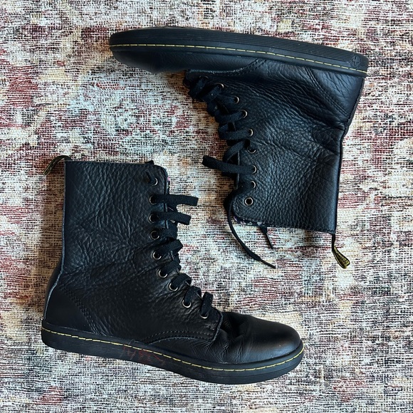 Dr. Martens Shoes - Doc Marten Stratford Boots